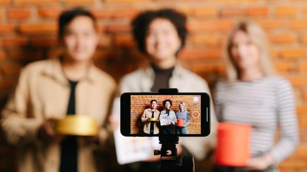 Cara Cepat Jadi YouTuber dengan Channel yang Sudah Monetisasi