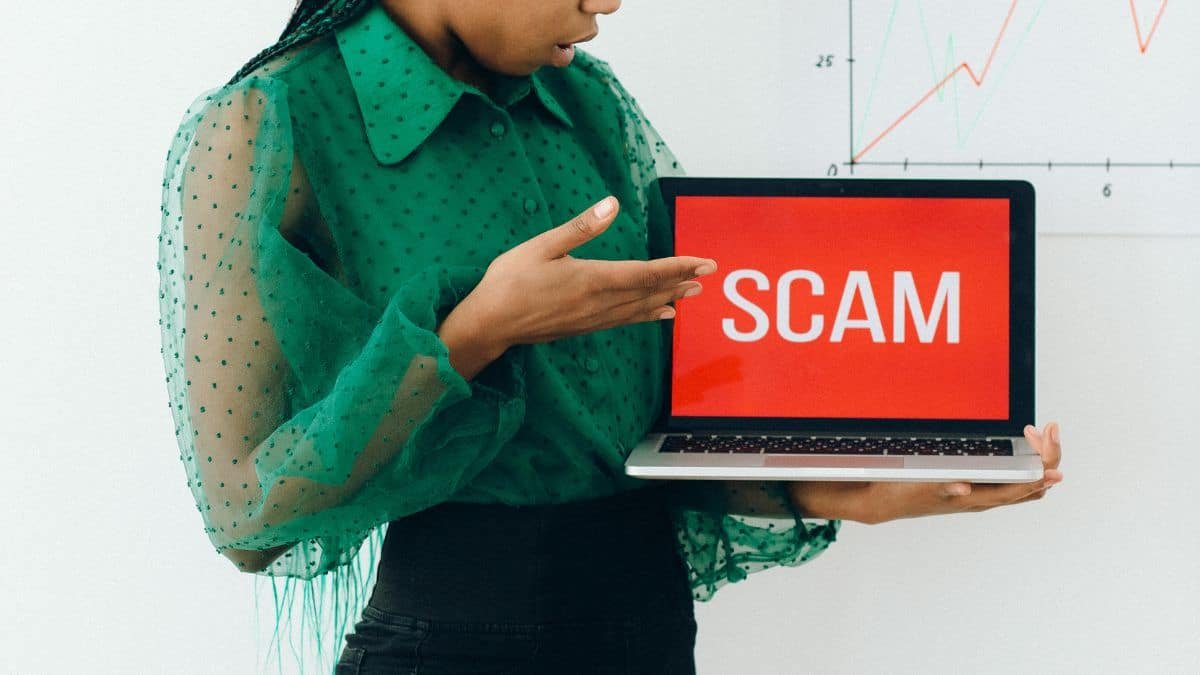 Waspada Penipuan! Kenali Risiko dan Cara Menghindari Scam Jual Beli Akun